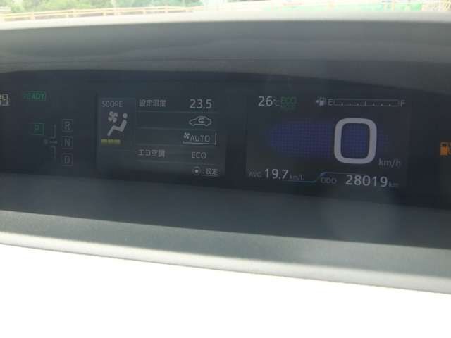 Toyota PRIUS 2016-05 2968-4