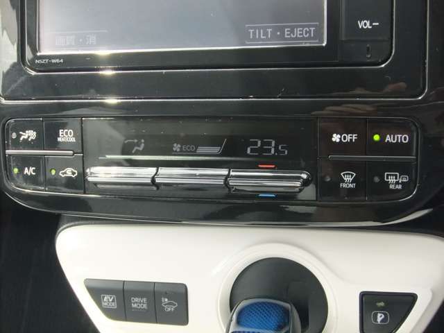 Toyota PRIUS 2016-05 2968-7
