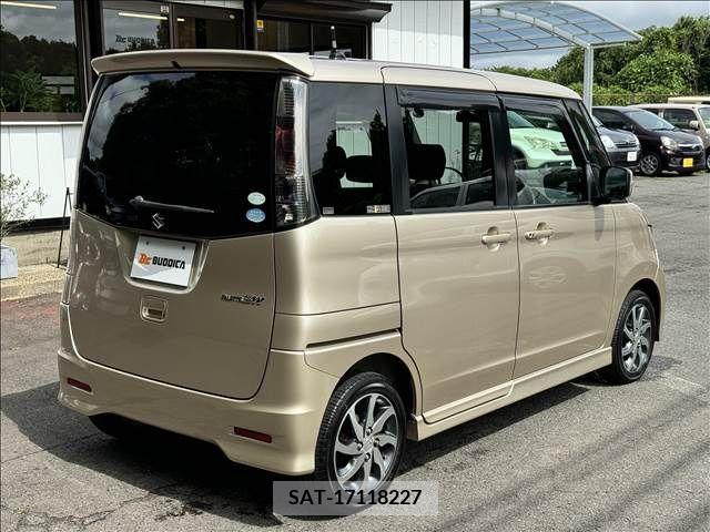 Suzuki PALETTE 2012-03 387147-23