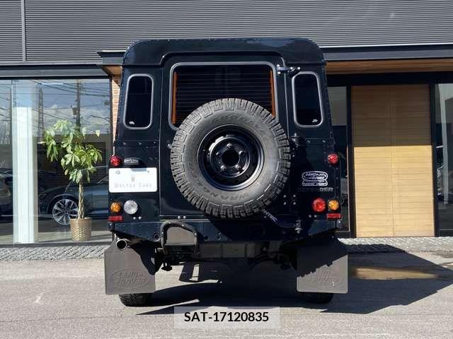 ROVER DEFENDER 2016-04 216088-7