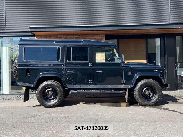 ROVER DEFENDER 2016-04 216088-5