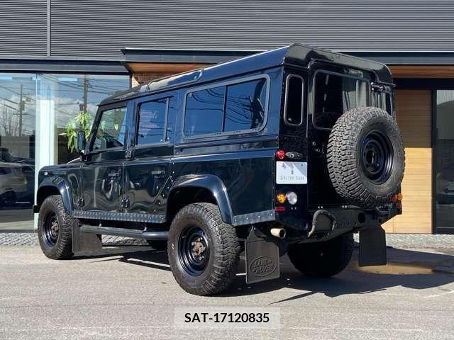 ROVER DEFENDER 2016-04 216088-6