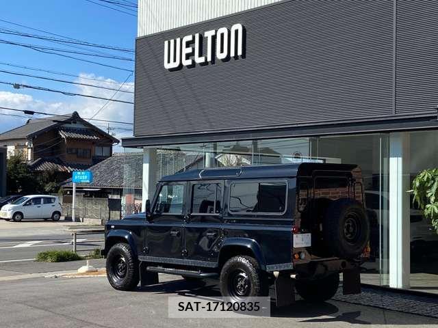ROVER DEFENDER 2016-04 216088-2
