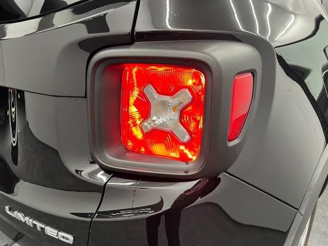 Jeep RENEGADE 2022-06 183192-7