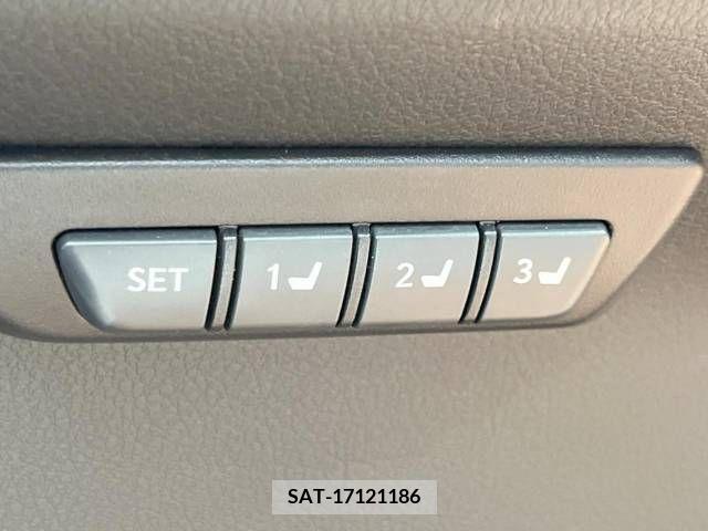 Lexus NX 2018-03 354062-4