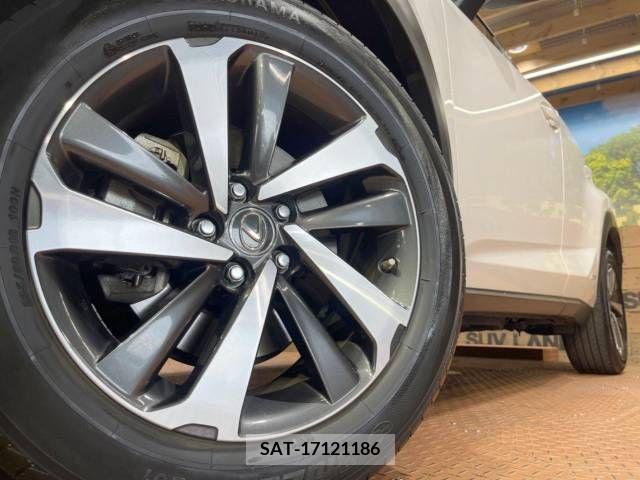 Lexus NX 2018-03 354062-13