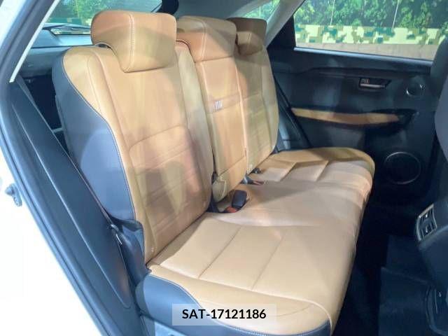 Lexus NX 2018-03 354062-10