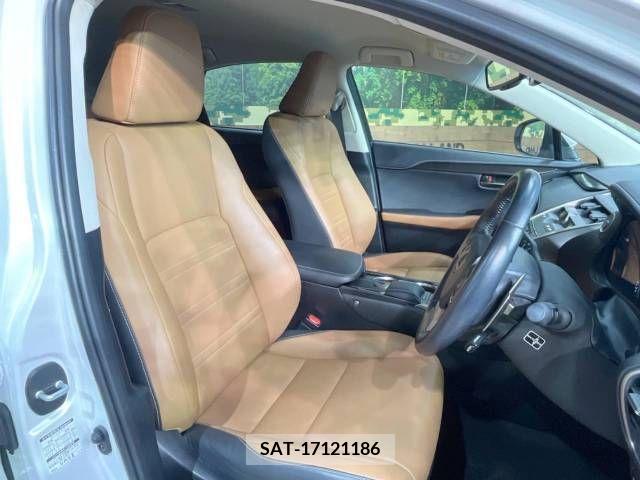 Lexus NX 2018-03 354062-9