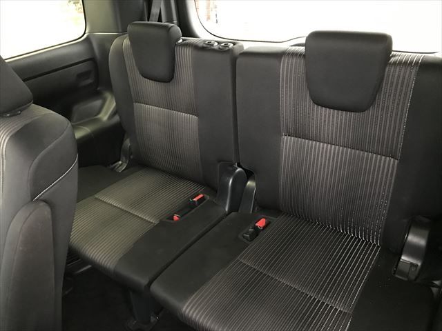 Toyota VOXY HYBRID 2019-06 184056-14