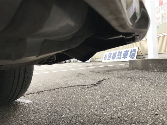 Toyota VOXY HYBRID 2019-06 184056-7