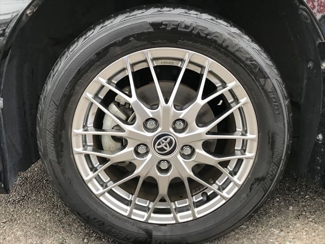 Toyota VOXY HYBRID 2019-06 184056-8