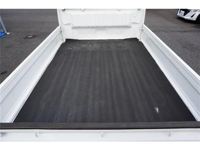 Suzuki CARRY TRUCK 2018-01 19089-12