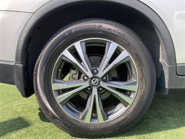 Nissan X-TRAIL 2018-09 186088-15