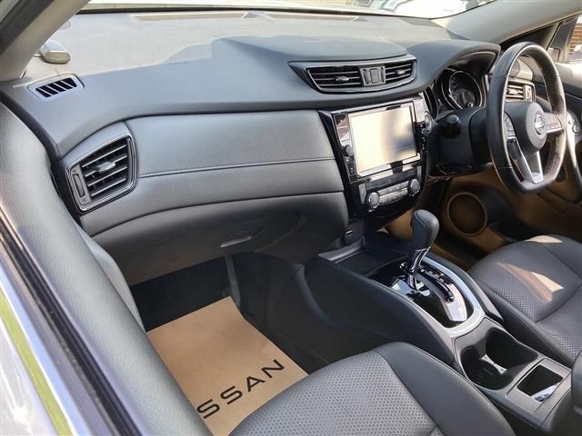 Nissan X-TRAIL 2018-09 186088-5