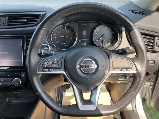 Nissan X-TRAIL 2018-09 186088-8