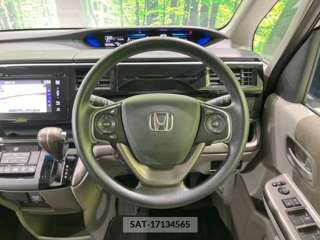 Honda e 2016-03 375374-12