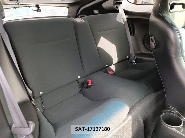 Honda CR-Z 2013-03 205993-8