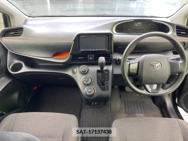 Toyota SIENTA 2019-06 394054-1