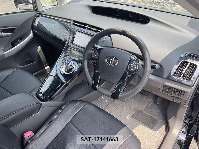 Toyota PRIUS 2010-12 366306-8