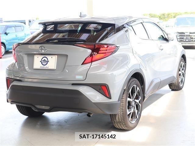 Toyota C-HR 2023-05 294964-5