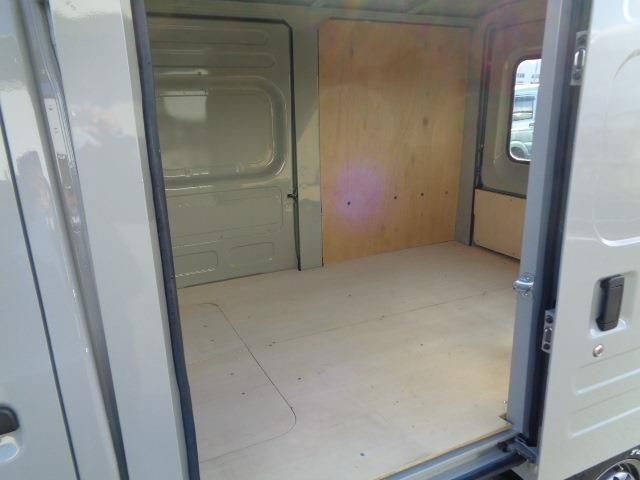 Daihatsu HIJET TRUCK 2016-06 182934-11