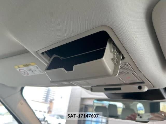 ROVER DISCOVERY 2018-03 240756-13