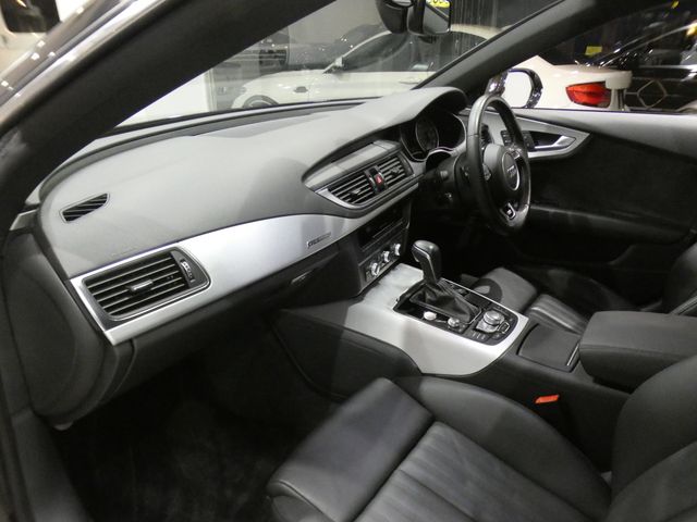 Audi A7 2015-09 9752-1