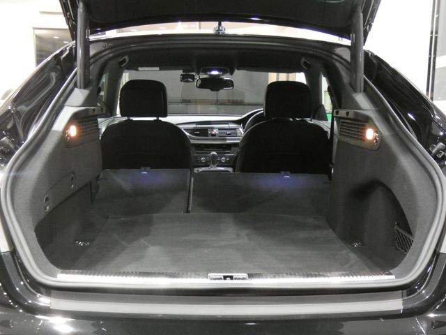 Audi A7 2015-09 9752-26