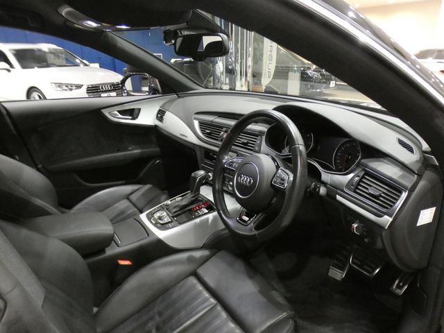 Audi A7 2015-09 9752-11