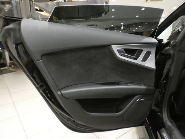 Audi A7 2015-09 9752-21