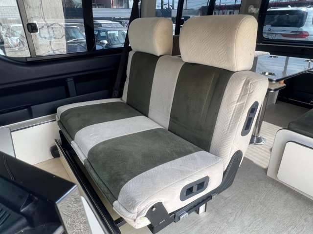 Toyota HIACE WAGON 2011-10 10769-10