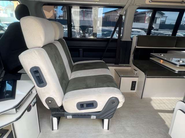 Toyota HIACE WAGON 2011-10 10769-13