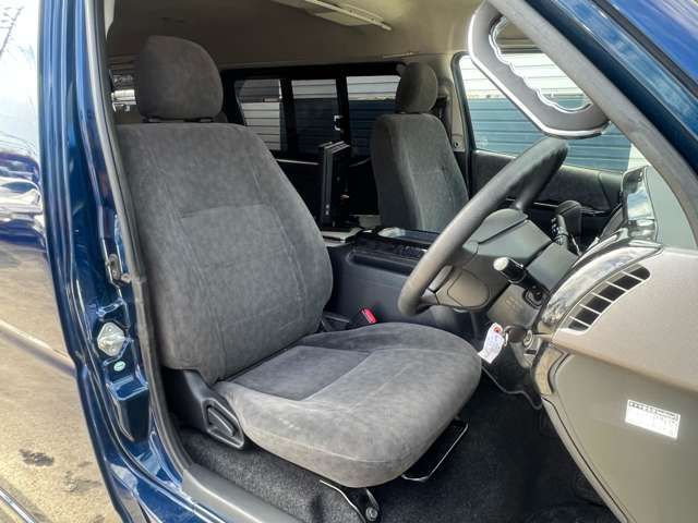 Toyota HIACE WAGON 2011-10 10769-6