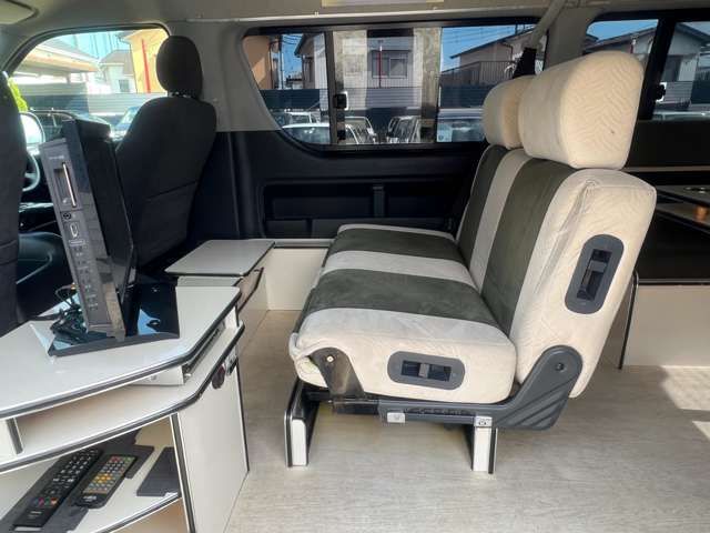 Toyota HIACE WAGON 2011-10 10769-11