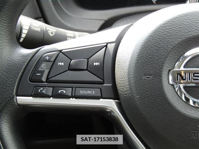 Nissan NOTE 2019-07 349082-11