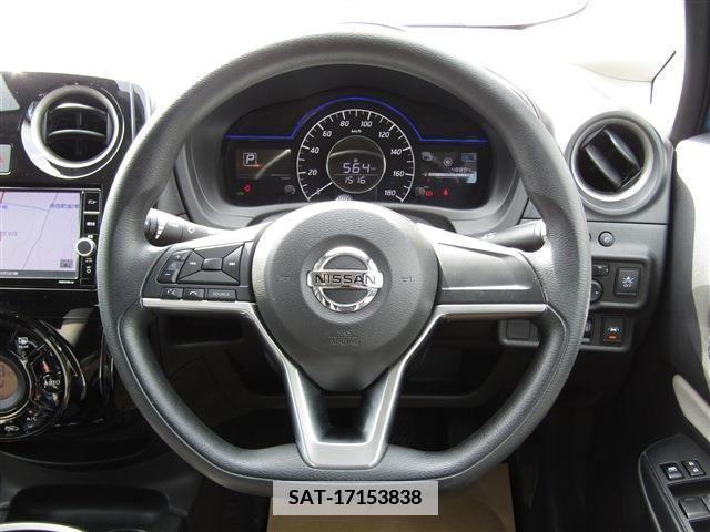 Nissan NOTE 2019-07 349082-10