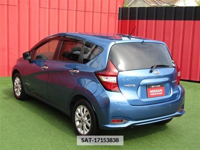 Nissan NOTE 2019-07 349082-1