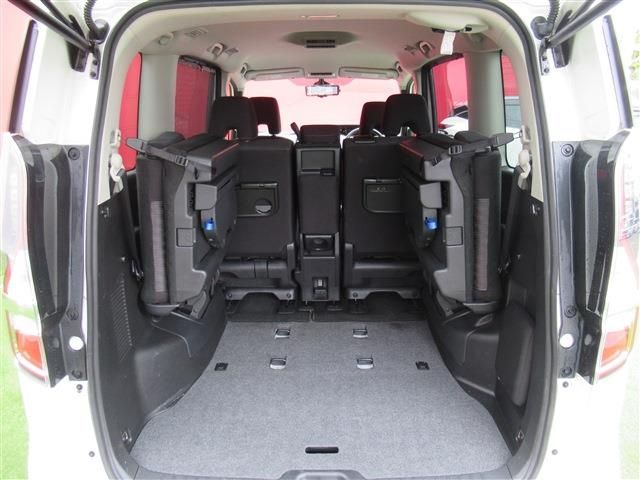 Nissan SERENA 2022-01 191335-27