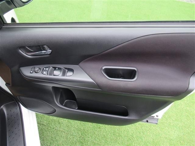 Nissan SERENA 2022-01 191335-24