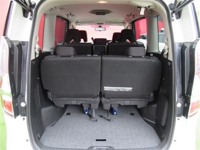 Nissan SERENA 2022-01 191335-8