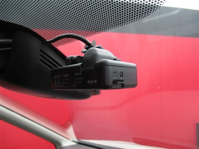 Nissan SERENA 2022-01 191335-13