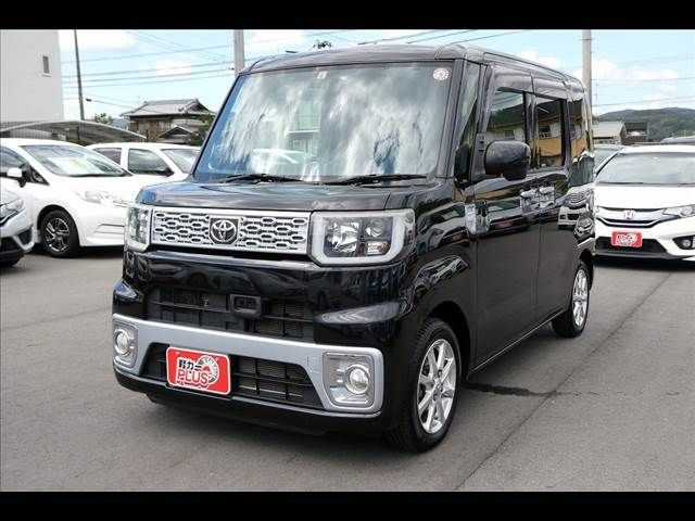 Toyota Pixis Mega 2015-11 10970-14