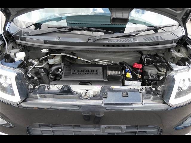 Toyota Pixis Mega 2015-11 10970-12