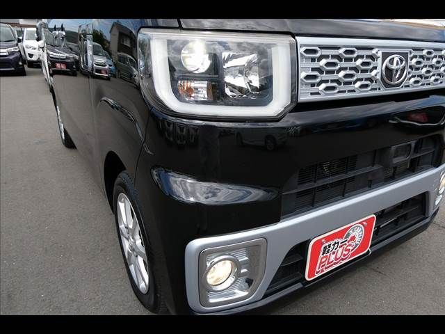 Toyota Pixis Mega 2015-11 10970-18