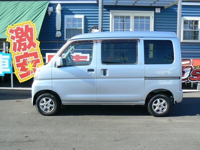 Daihatsu HIJET CARGO 2011-01 28074-1