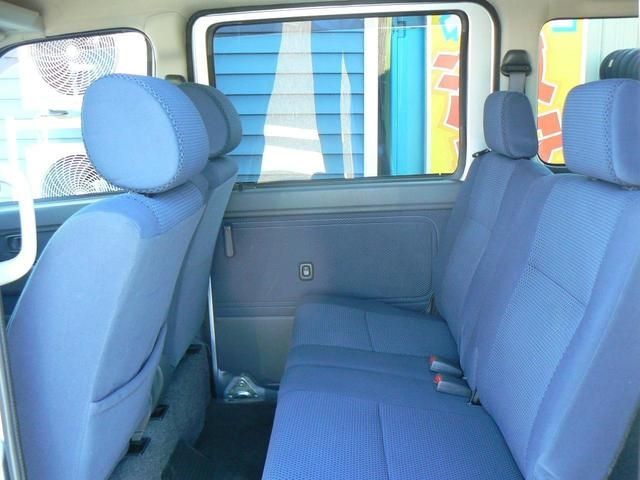 Daihatsu HIJET CARGO 2011-01 28074-22