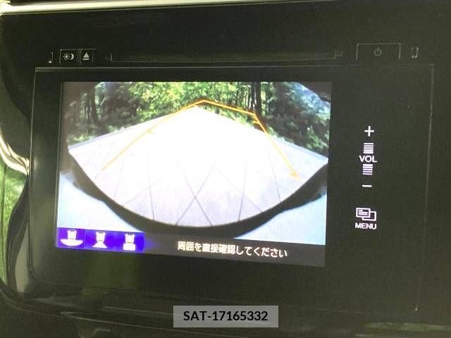 Honda e 2017-03 350079-3