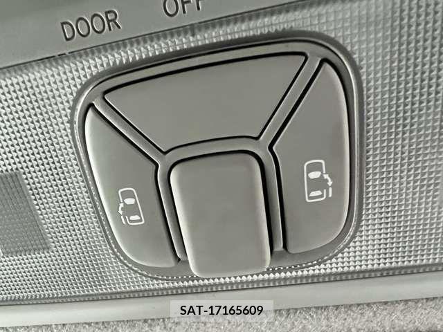 Toyota ESTIMA 2013-01 379068-15
