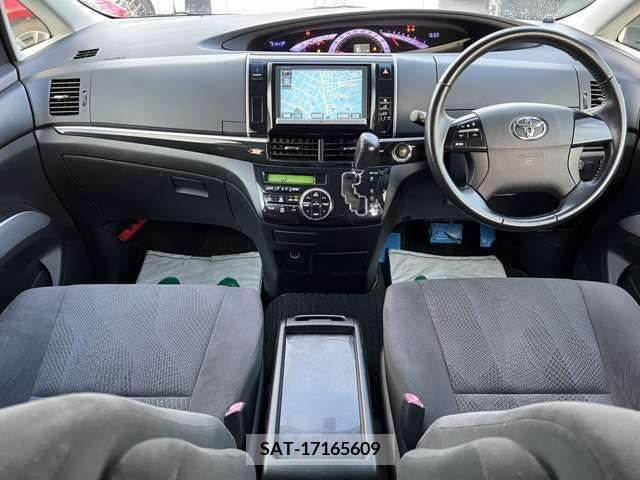 Toyota ESTIMA 2013-01 379068-11