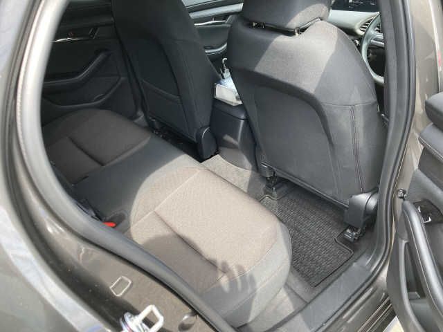 Mazda MAZDA3 2020-08 11322-6